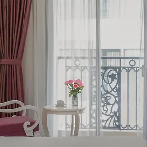 Bonjour 4* Нячанг